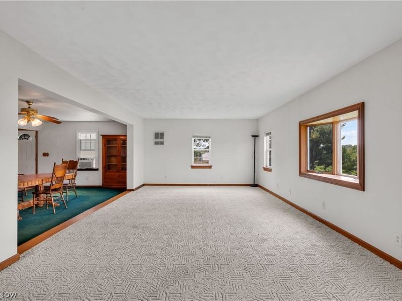 2557 Fernwood Road, Wintersville, OH 43953 Photo 15
