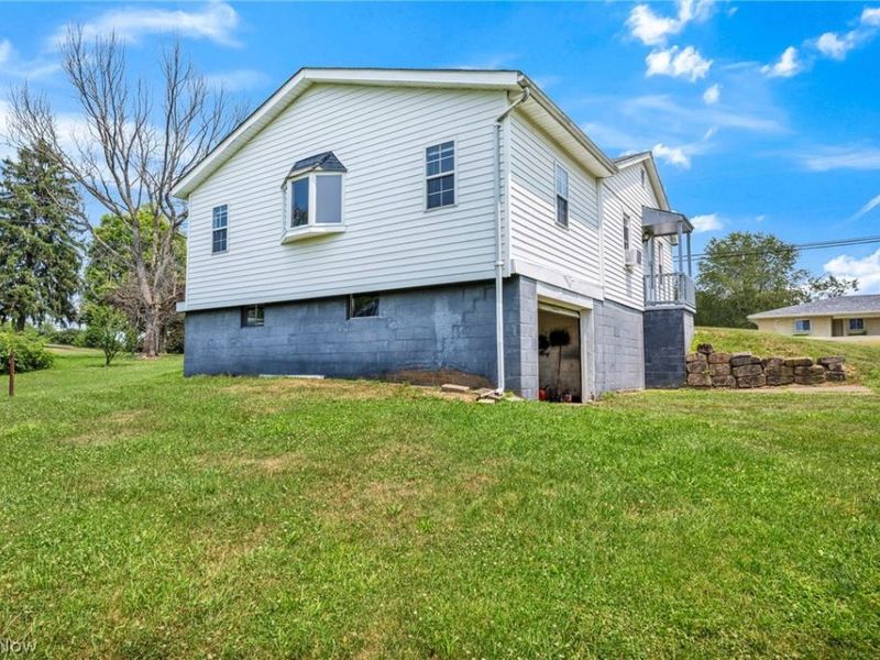2557 Fernwood Road, Wintersville, OH 43953 Photo 4