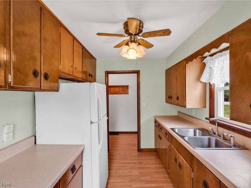 2557 Fernwood Road, Wintersville, OH 43953 Photo 7