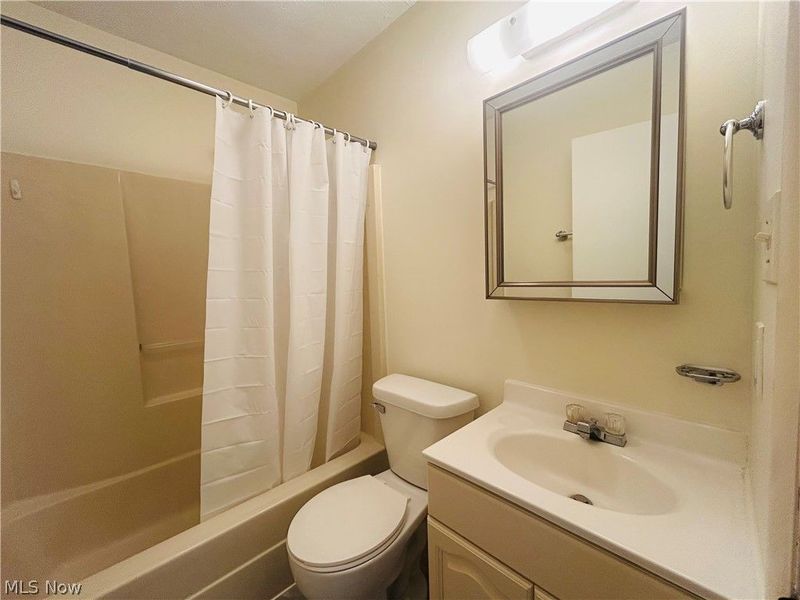 9849 Bright Drive, Windham, OH 44288 Photo 20