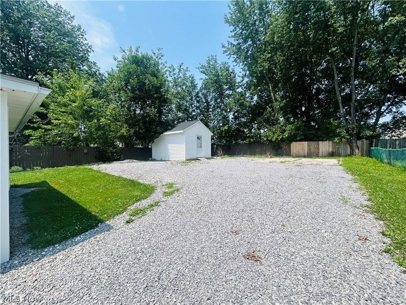 9849 Bright Drive, Windham, OH 44288 Photo 30