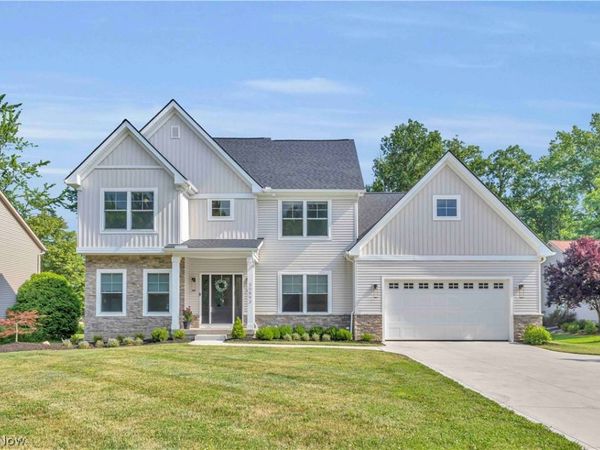 30892 Schwartz Road , Westlake, OH 44145
