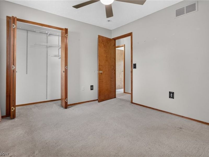45319 Old Middle Ridge Road, Amherst, OH 44001 Photo 24