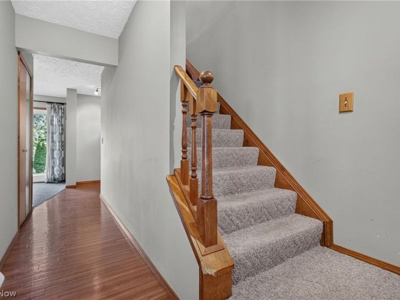 45319 Old Middle Ridge Road, Amherst, OH 44001 Photo 9