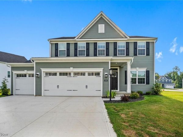 1035 Ashford Court , Columbia Station, OH 44028