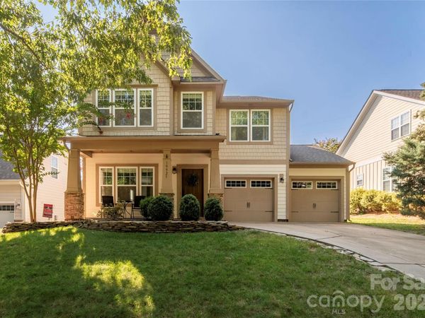 19925 Wooden Tee Drive , Davidson, NC 28036