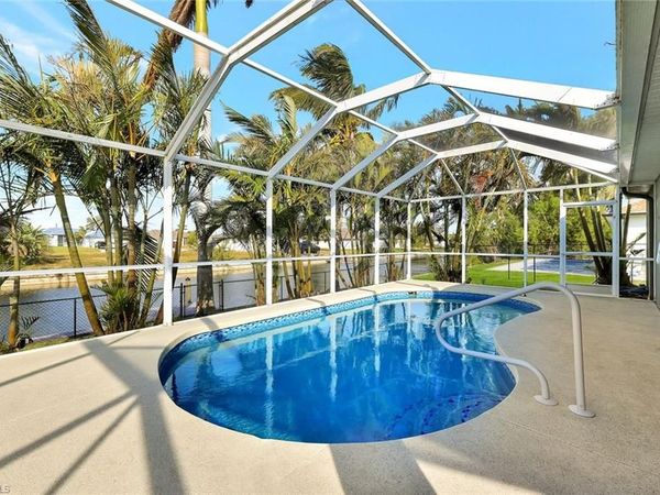 605 SW 13th ST, CAPE CORAL, FL 33991
