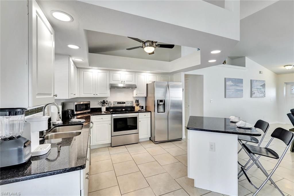 605 SW 13th St, Cape Coral, FL 33991 Photo