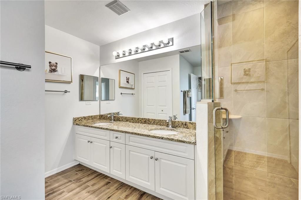 605 SW 13th St, Cape Coral, FL 33991 Photo