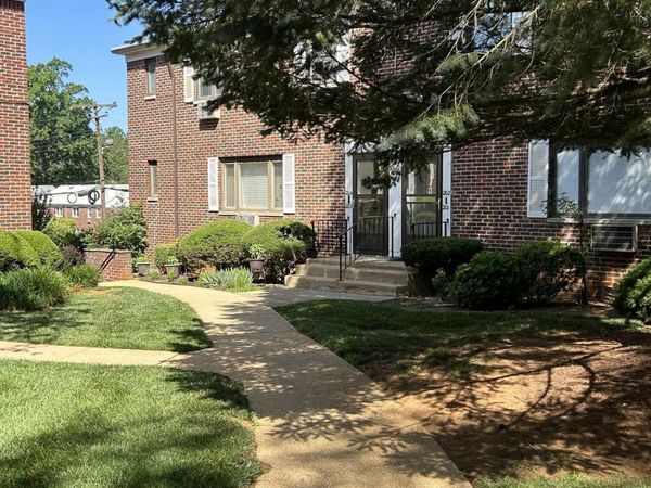 204 Manor E, Red Bank, NJ 07701