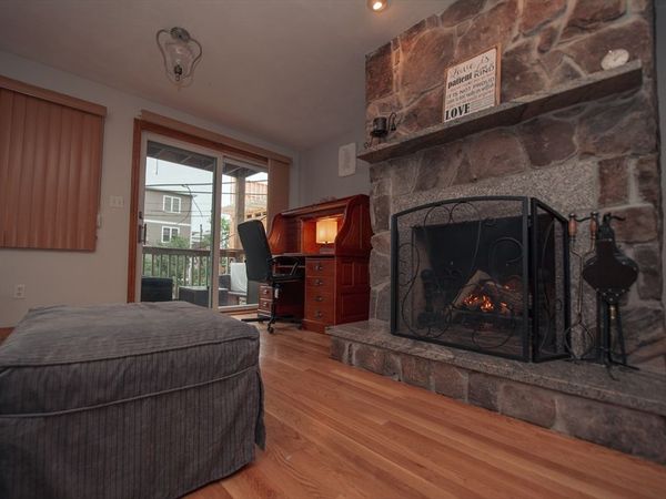 5 Emmet St, Unit 2, Boston, MA 02127