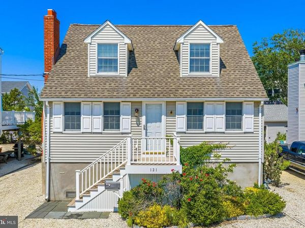 121 W SELFRIDGE AVENUE , LONG BEACH TOWNSHIP, NJ 08008