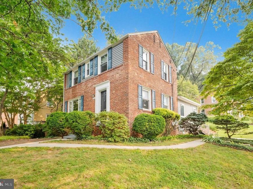 1004 Dennis Avenue, Silver Spring, MD 20901 Main Photo