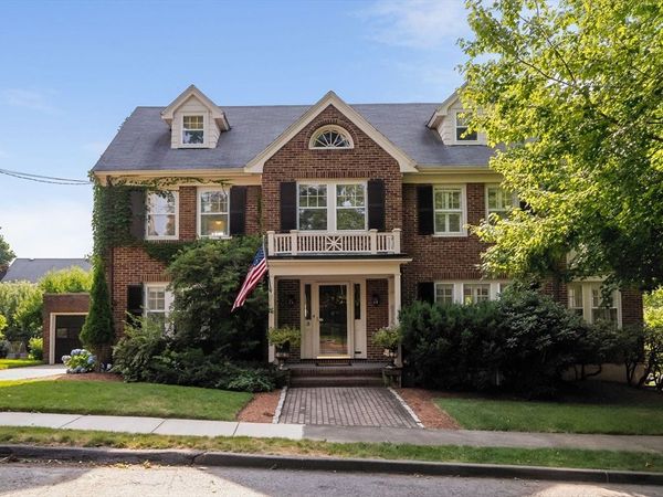 3 Essex Rd, Belmont, MA 02478
