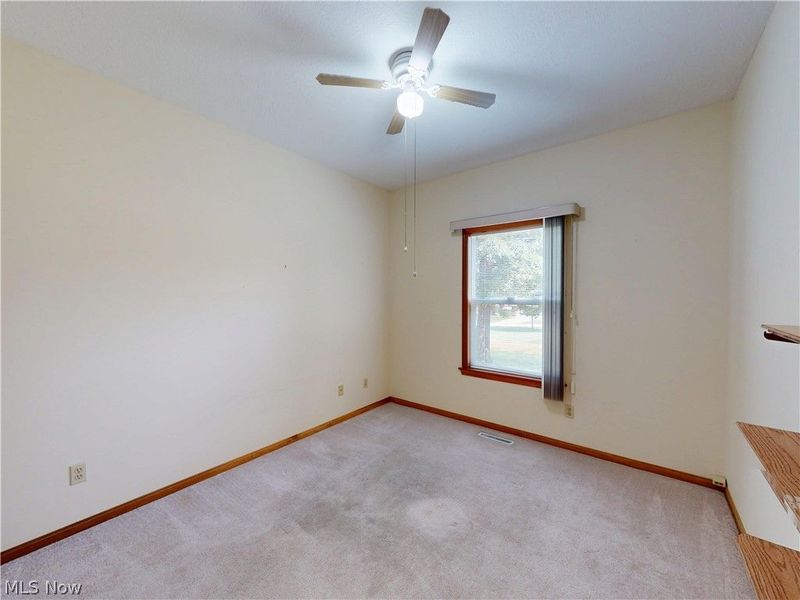285 Village Drive, Unit 23, Seven Hills, OH 44131 Photo 14