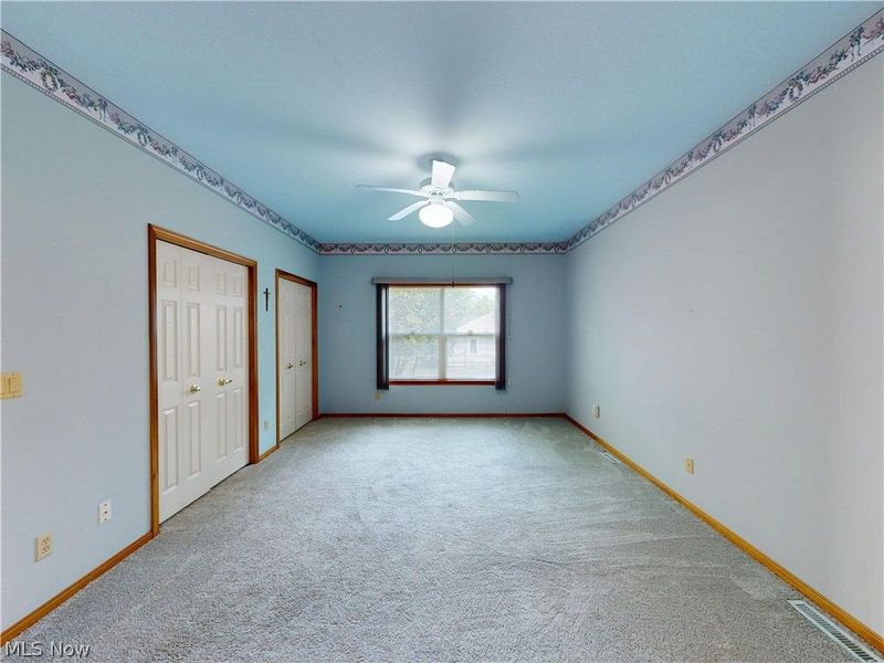 285 Village Drive, Unit 23, Seven Hills, OH 44131 Photo 17
