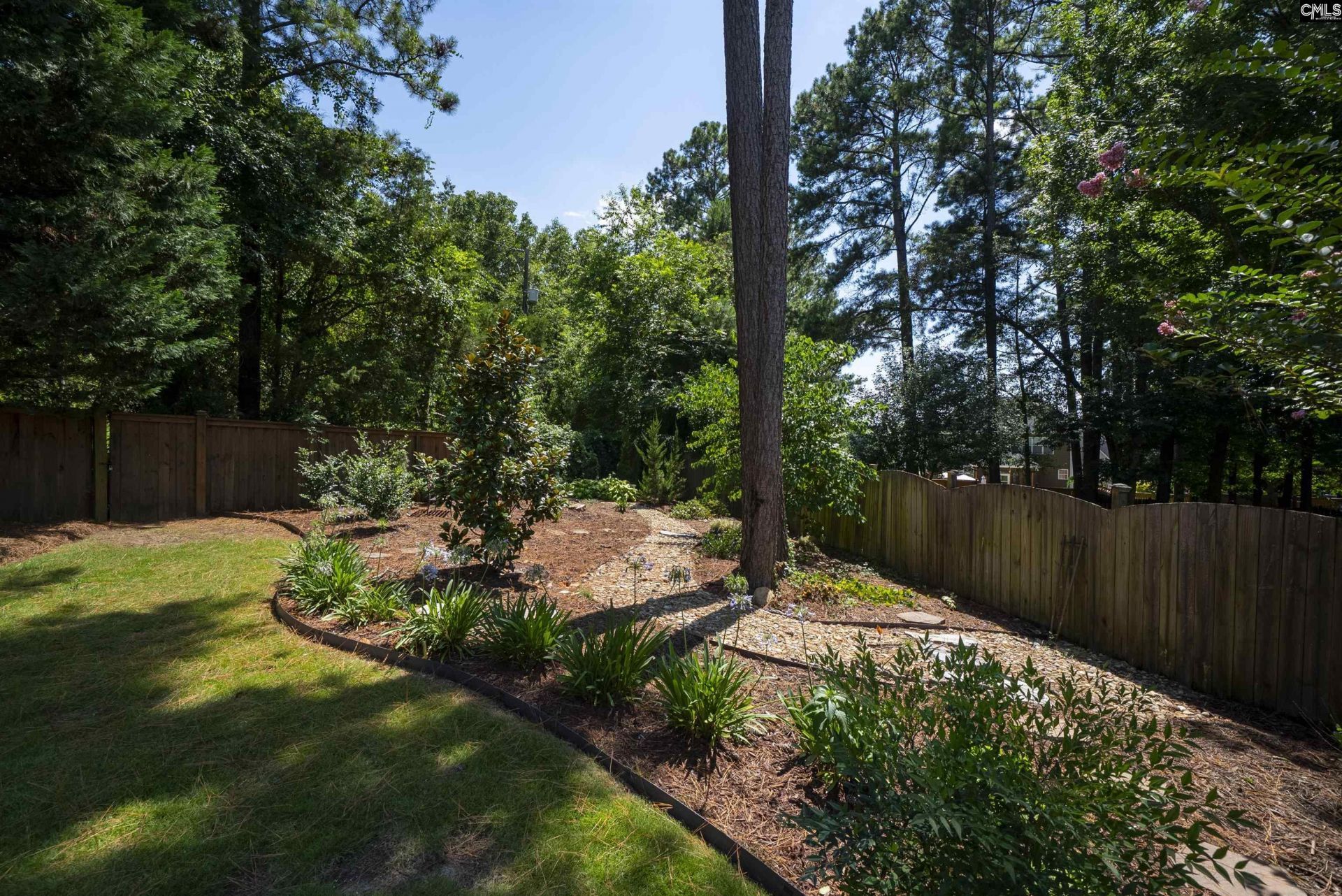 112 Stoney Creek Court  Photo 10