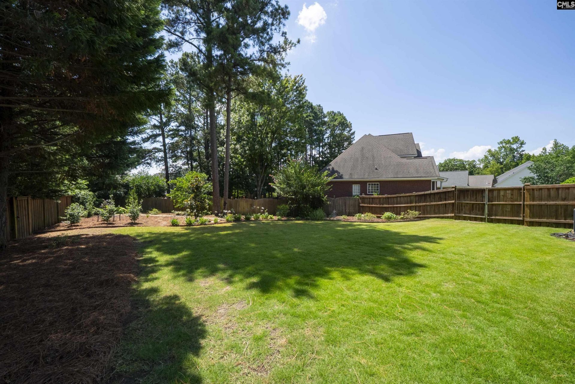 112 Stoney Creek Court  Photo 9