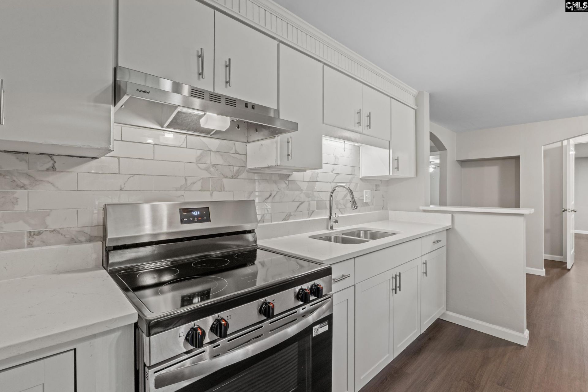 471 Doctor Drive  Photo 12