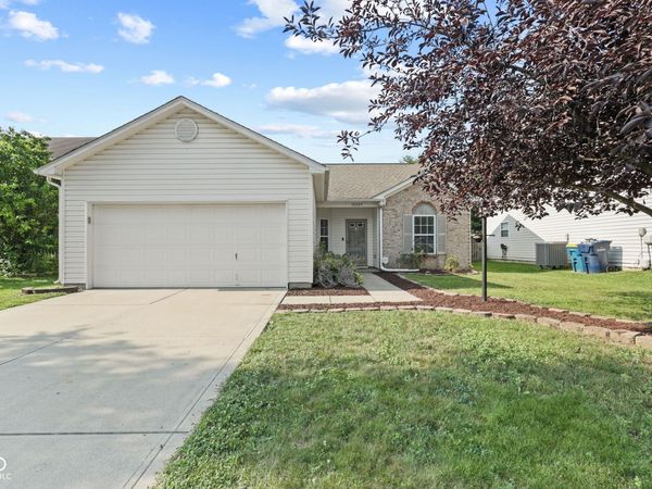12225 Outside Trail Court, Noblesville, IN 46060