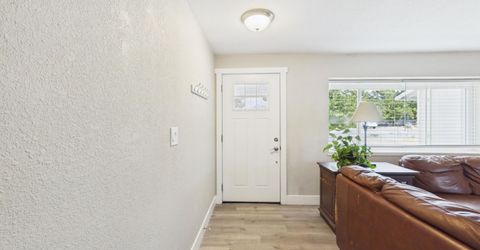 2425 Seneca Drive, Reno, NV 89506 Photo