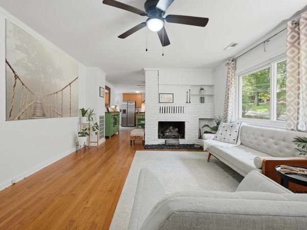 304 Oakmont Lane , Signal Mountain, TN 37377