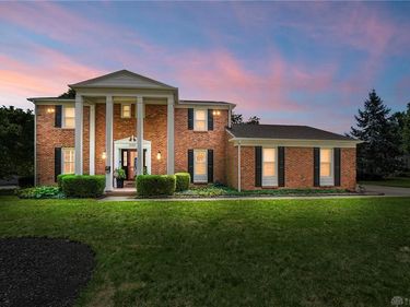 5000 Marilake Circle, Kettering, OH 45429