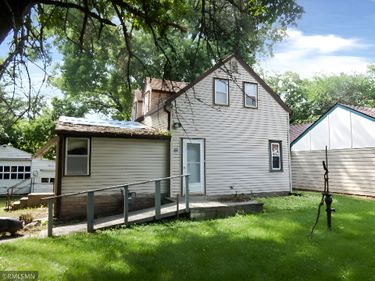 1401 12th Avenue, Newport, MN 55055