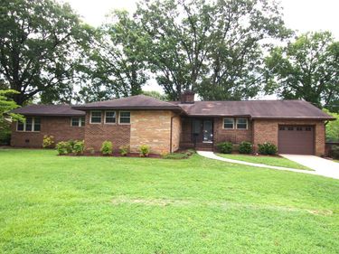 706 Smedes Place, Raleigh, NC 27605