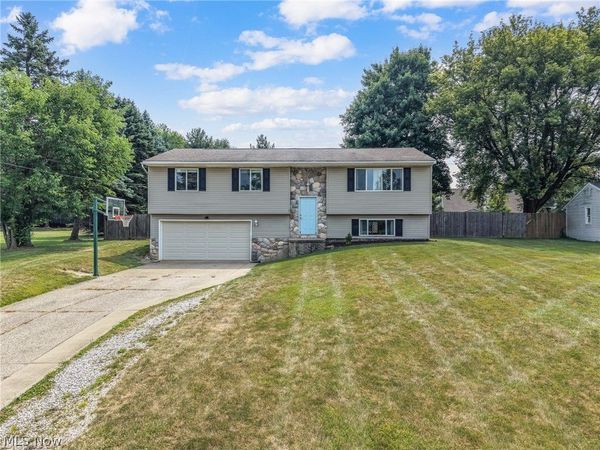 553 Jeanette Street , Brunswick, OH 44212
