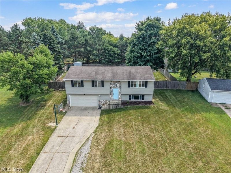 553 Jeanette Street, Brunswick, OH 44212 Photo 2