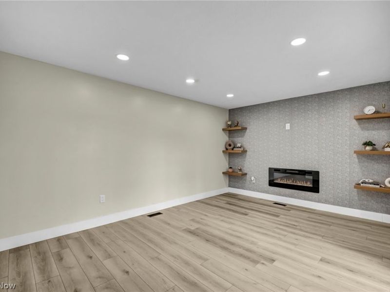 5616 Thoreau Drive, Parma, OH 44129 Photo 18