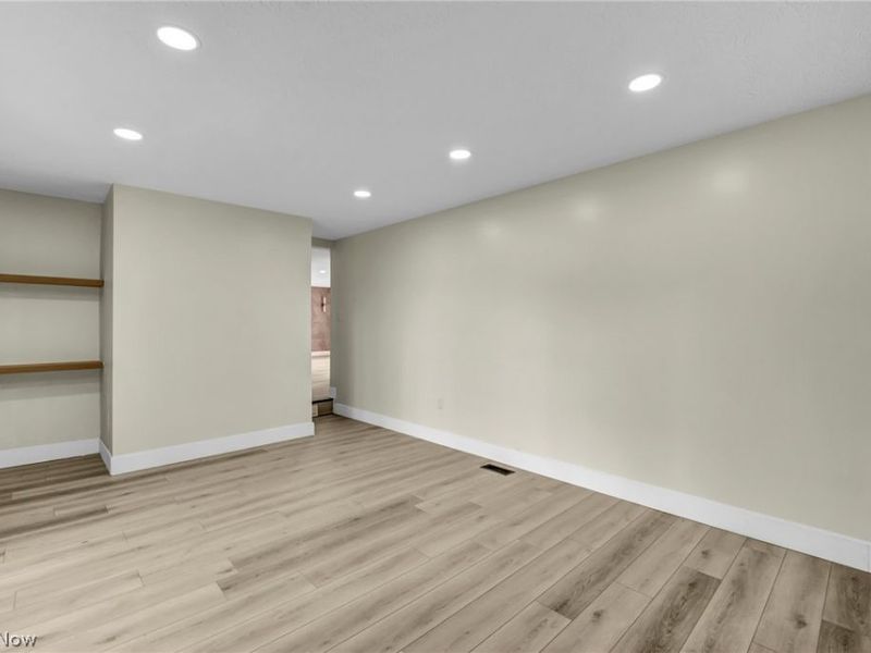 5616 Thoreau Drive, Parma, OH 44129 Photo 19