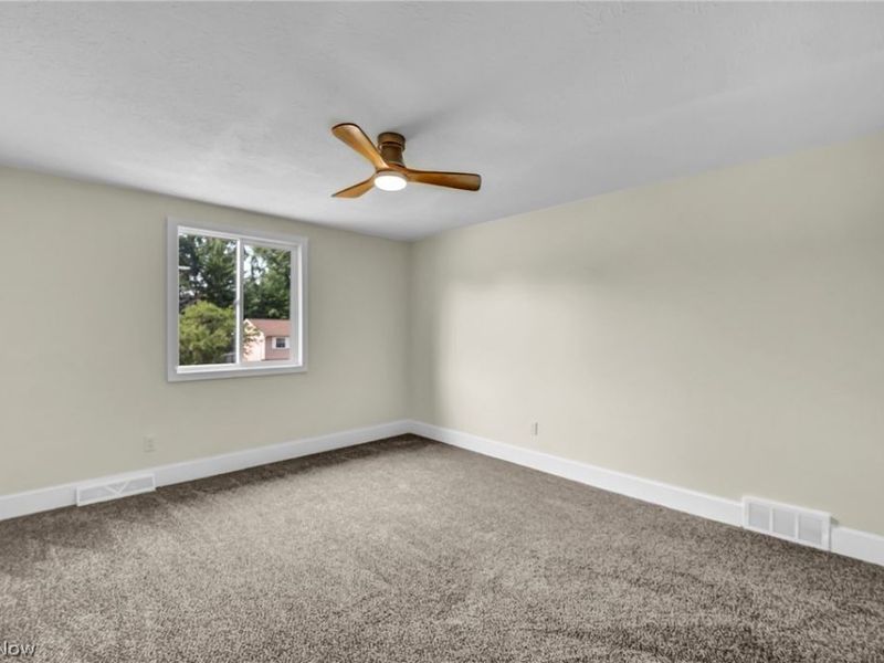 5616 Thoreau Drive, Parma, OH 44129 Photo 34