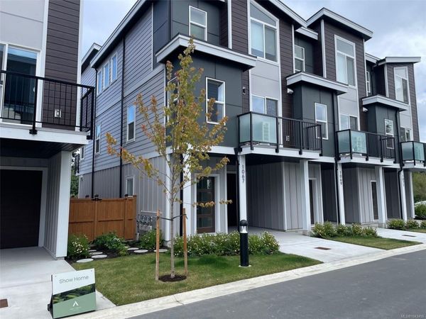 1069 Arcadiawood Lane , Langford, BC V9C 0V5