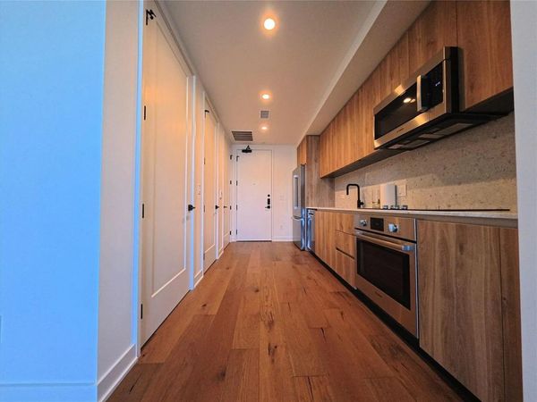 84 East Ave , Unit 3808, Austin, TX 78701