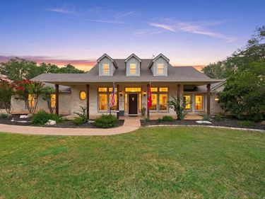 106 Double Horn TRL, Spicewood, TX 78669