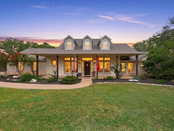 106 Double Horn TRL , Spicewood, TX 78669