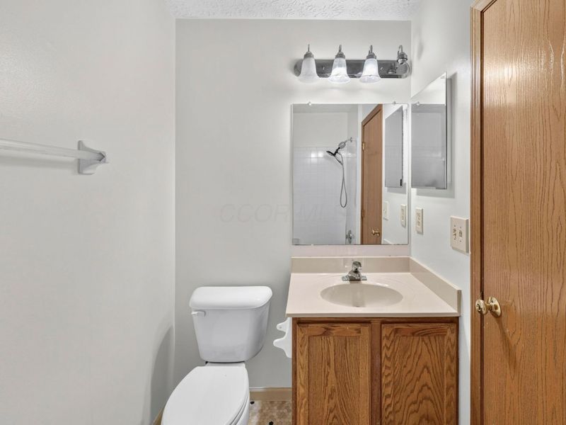 7931 Rodebaugh Road , Reynoldsburg, OH 43068 Photo 17