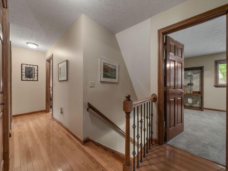 6990 Sunbury Road , Westerville, OH 43082 Photo 17