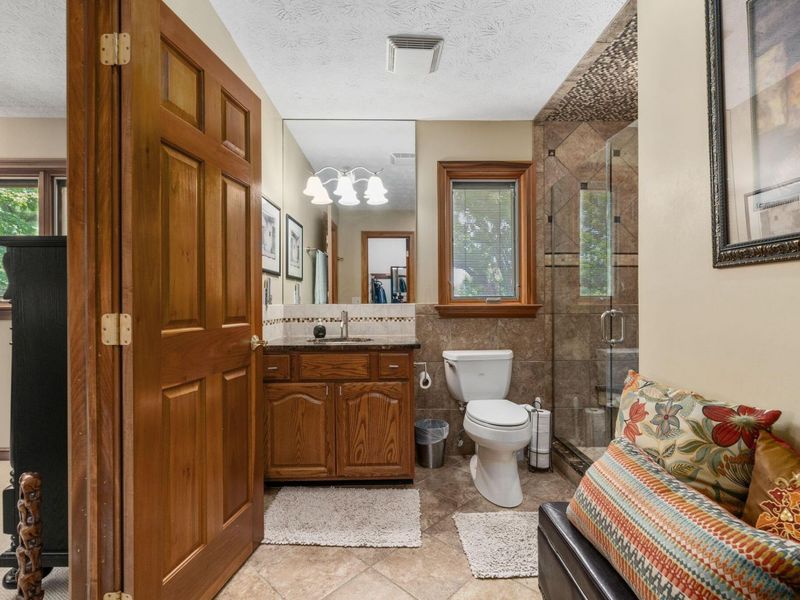 6990 Sunbury Road , Westerville, OH 43082 Photo 25