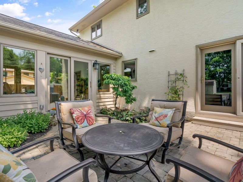 6990 Sunbury Road , Westerville, OH 43082 Photo 28