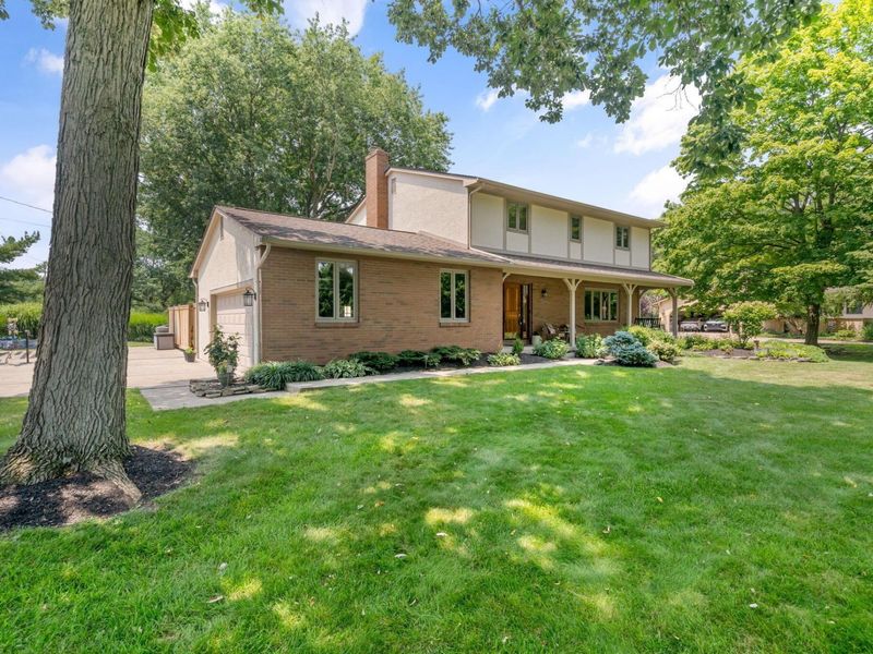 6990 Sunbury Road , Westerville, OH 43082 Photo 3