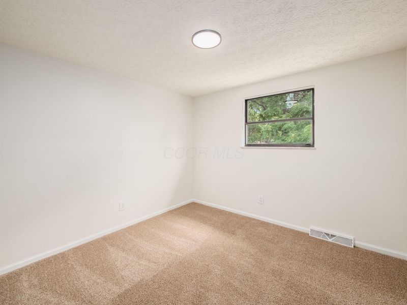 161 Somerset Road , Delaware, OH 43015 Photo 22