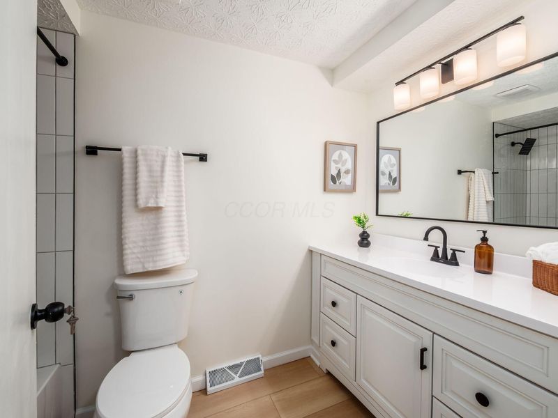 161 Somerset Road , Delaware, OH 43015 Photo 24