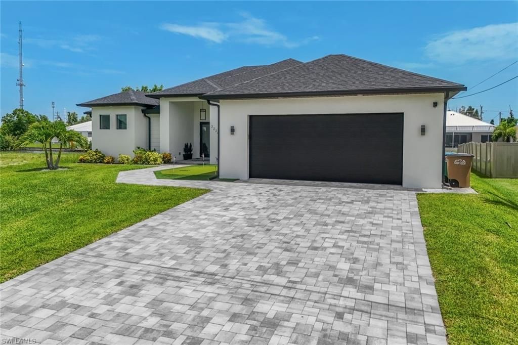 2224 SW 31st Ln, Cape Coral, FL 33914 Photo
