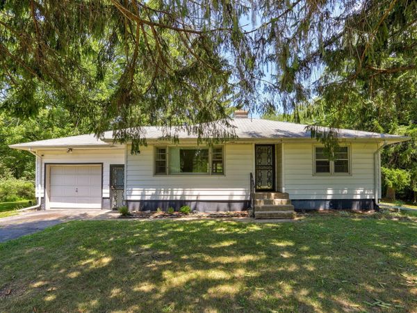 73028 26th Avenue, South Haven, MI 49090