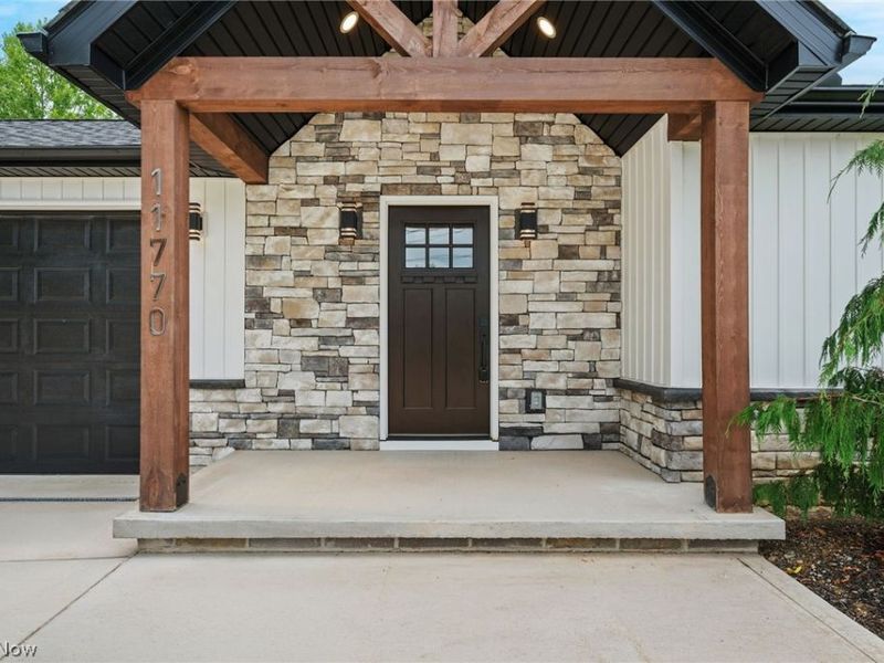 11770 Painesville Warren Road, Concord Township, OH 44077 Photo 3