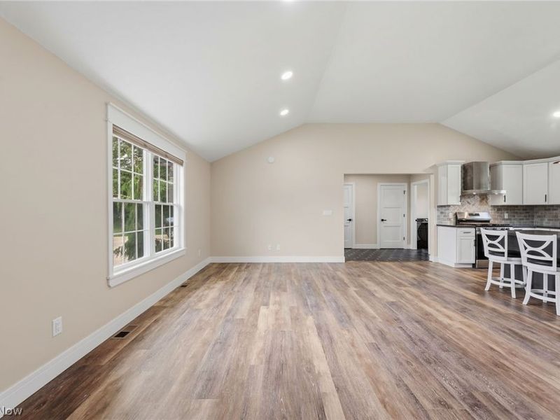 11770 Painesville Warren Road, Concord Township, OH 44077 Photo 8