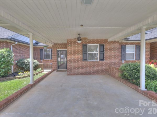3927 Jasmine Lane , Denver, NC 28037